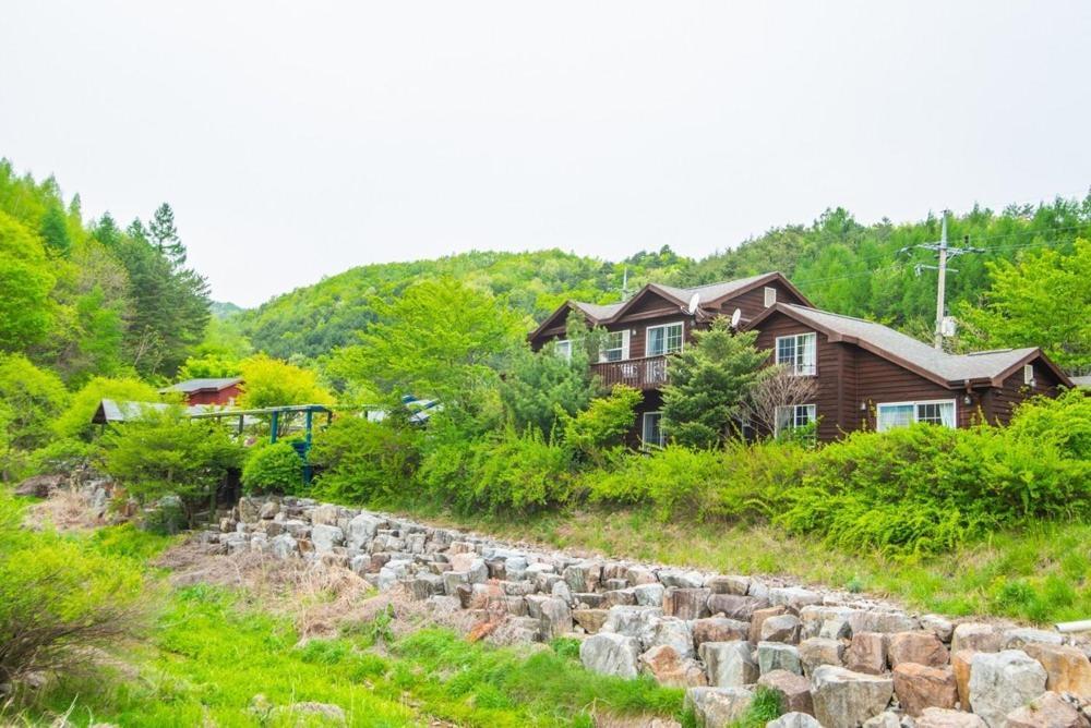Pyeongchang Zermatt Pension Family, Couple מראה חיצוני תמונה